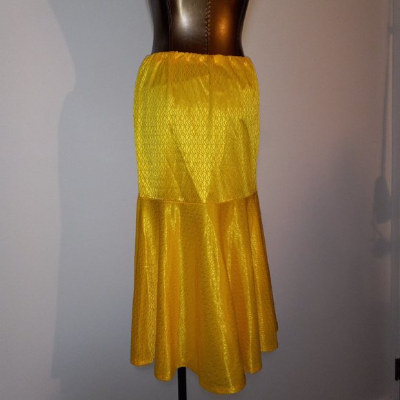 Shiny yellow ruffle tulip skirt, jersey, vintage circa late 1970s-early 1980s - Picture 2 of 6